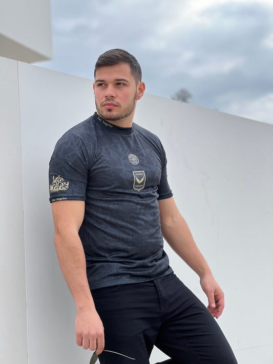 The Black and Gold - Kick Couture concept football shirt - photo 2