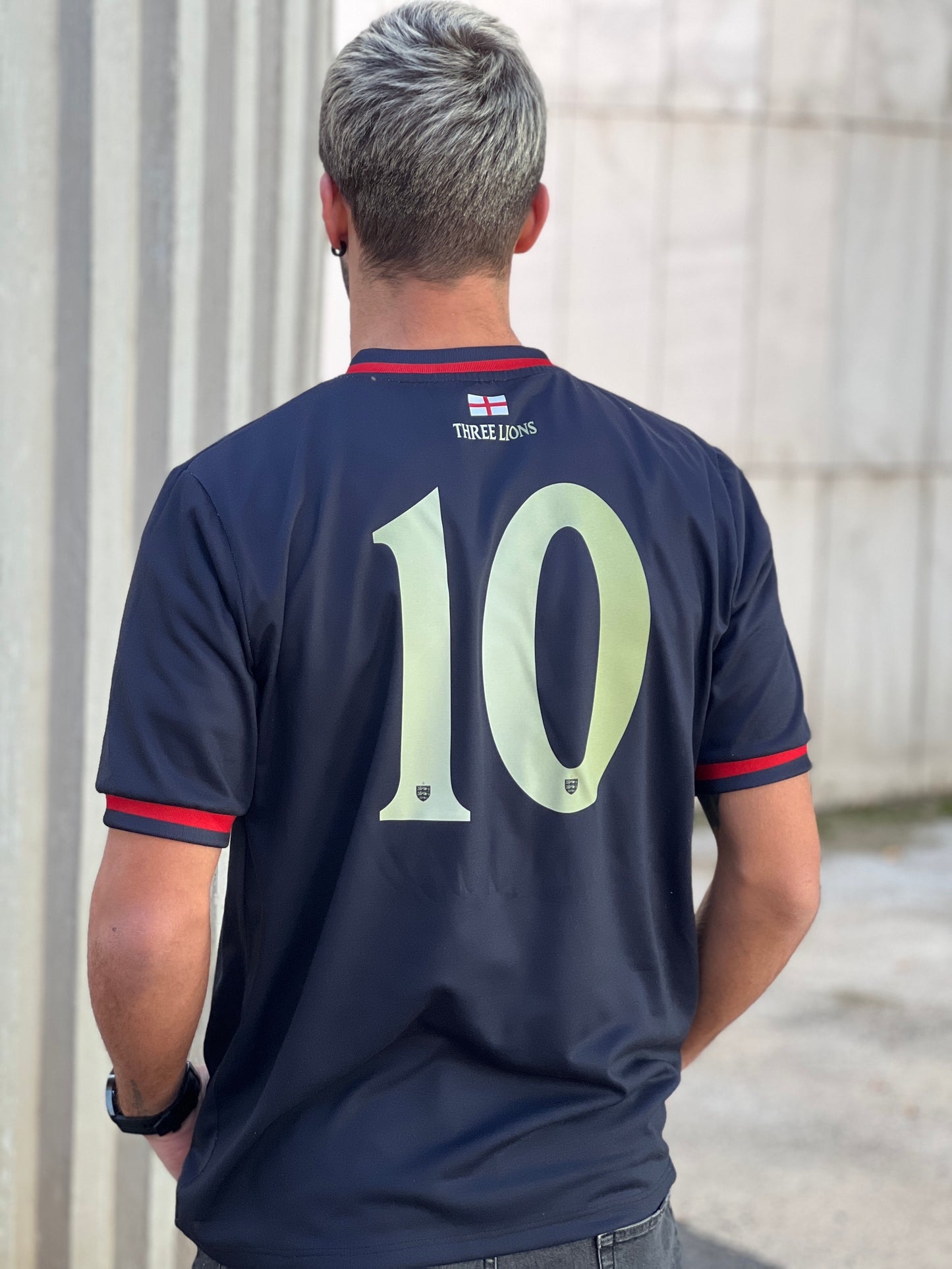 Engleska crno izdanje